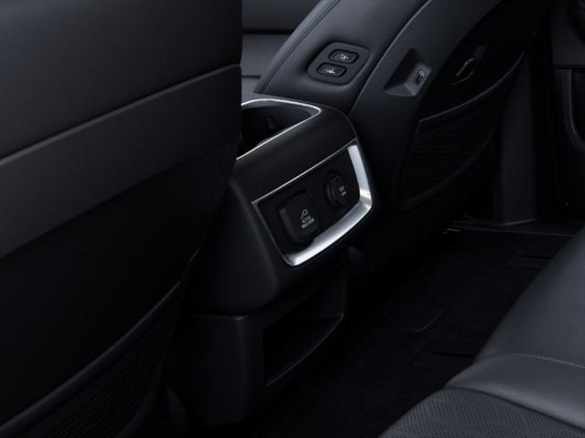 Photo of 2026 White Pearl Kia Carnival Hybrid