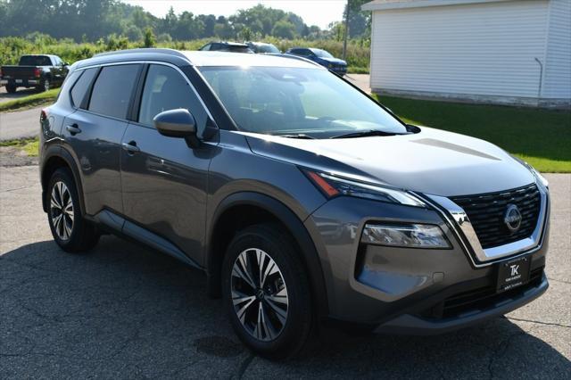 Photo of 2023 Gun Metallic Nissan Rogue
