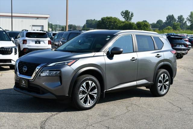 Photo of 2023 Gun Metallic Nissan Rogue