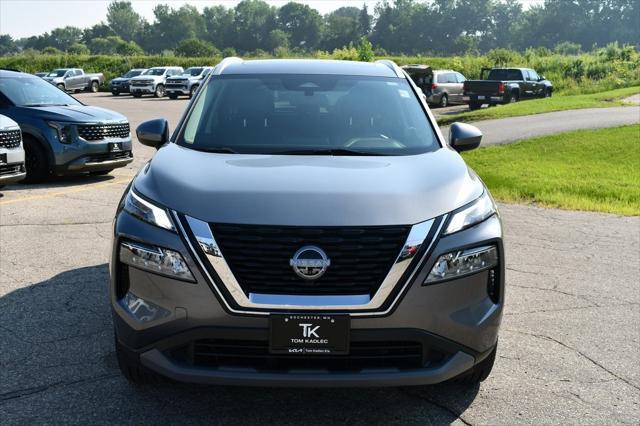 Photo of 2023 Gun Metallic Nissan Rogue