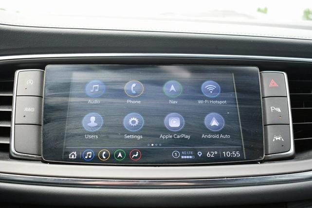 Photo of 2024 Summit White Buick Enclave
