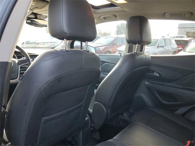 Photo of 2018 Ebony Twilight Metallic Buick Encore