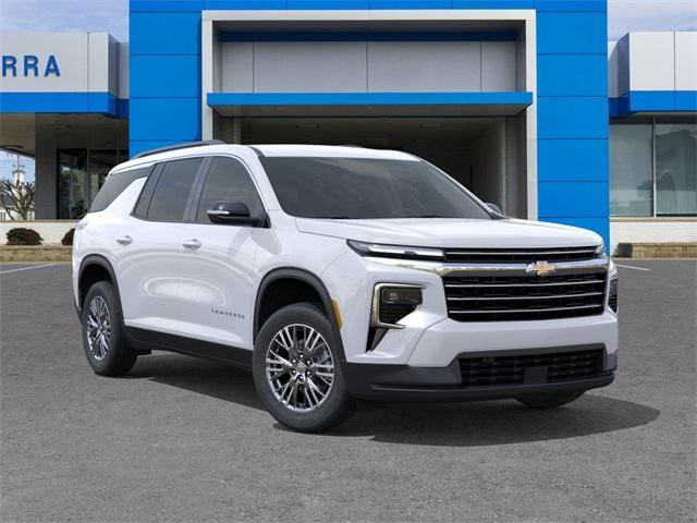 Photo of 2026 Summit White Chevrolet Traverse