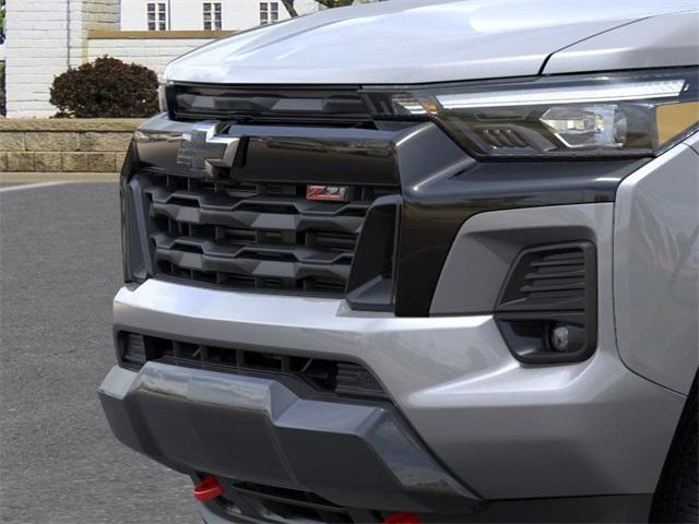 Photo of 2025 Sterling Gray Metallic Chevrolet Colorado