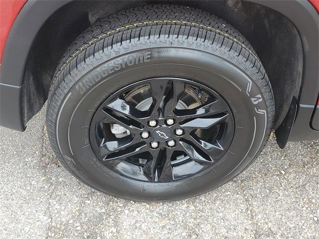 Photo of 2023 Radiant Red Chevrolet Traverse