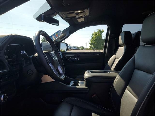 Photo of 2022 Midnight Blue Metallic GMC Yukon