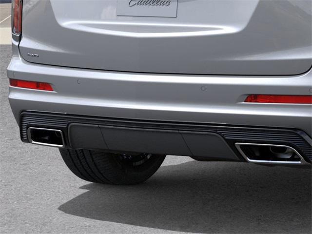 Photo of 2025 Silver Metallic Cadillac XT6