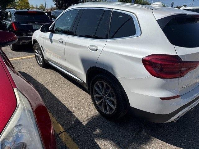 Photo of 2019 Mineral White Metallic BMW X3