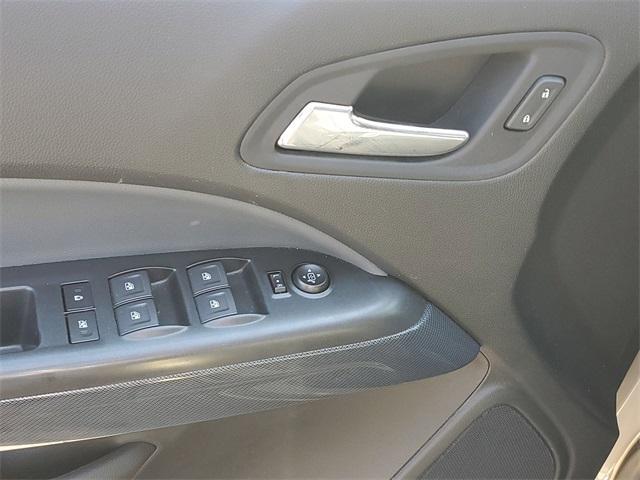 Photo of 2022 Sand Dune Metallic Chevrolet Colorado