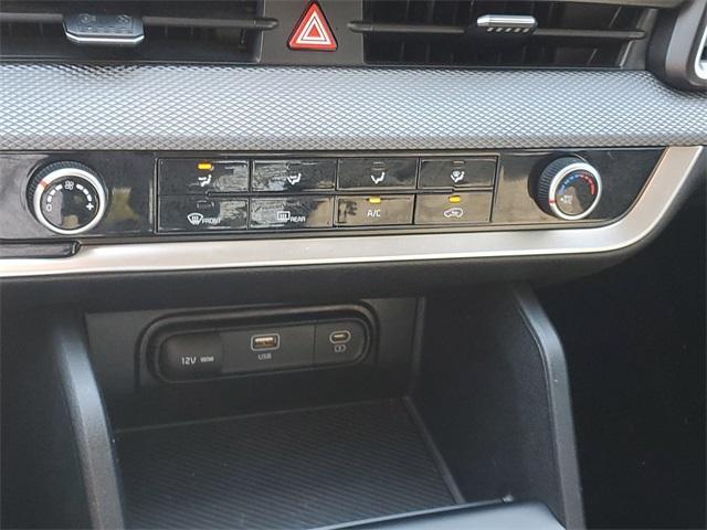 Photo of 2023 Steel Gray Kia Sportage