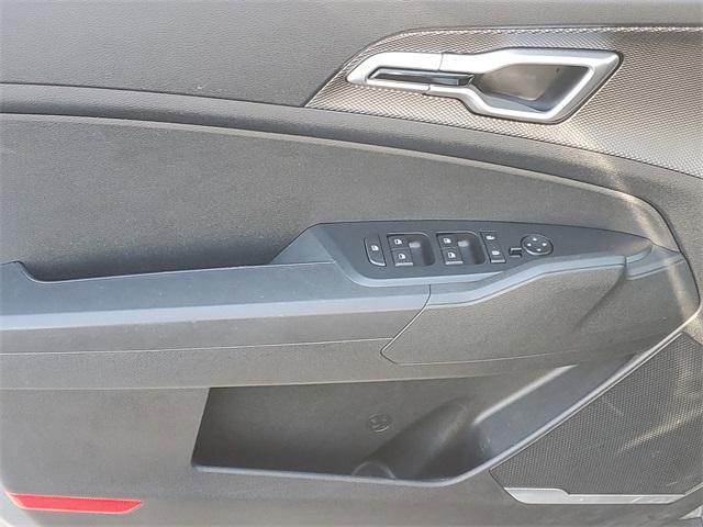 Photo of 2023 Steel Gray Kia Sportage