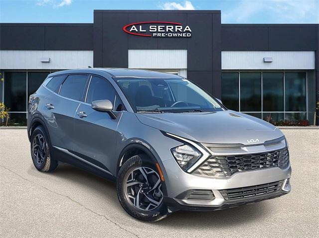 Photo of 2023 Steel Gray Kia Sportage