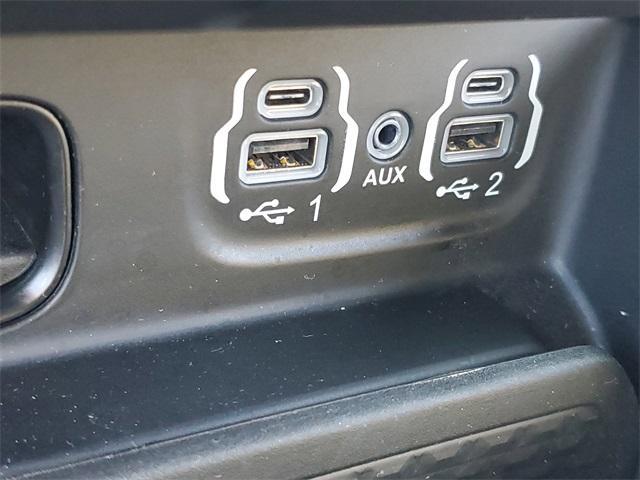 Photo of 2024 Bright White Clearcoat RAM 1500