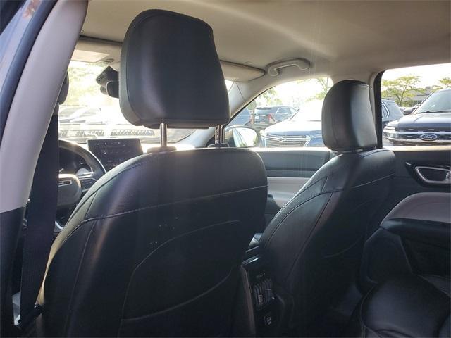 Photo of 2022 Granite Crystal Clearcoat Metallic Jeep Compass