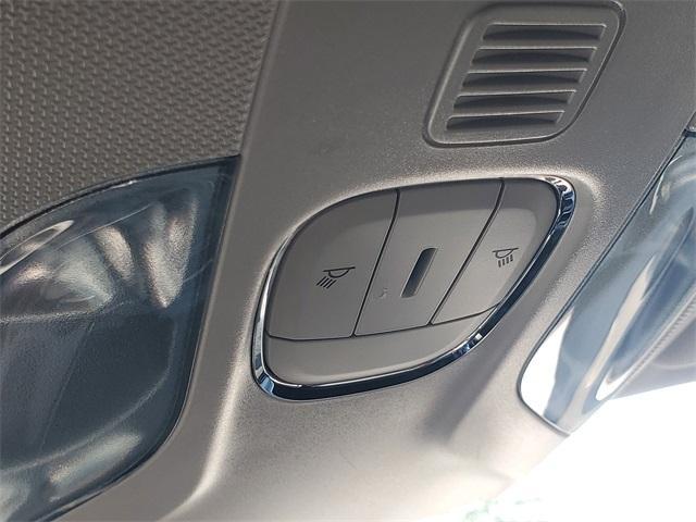 Photo of 2022 Granite Crystal Clearcoat Metallic Jeep Compass