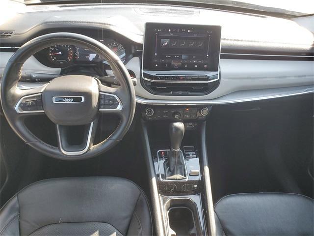 Photo of 2022 Granite Crystal Clearcoat Metallic Jeep Compass