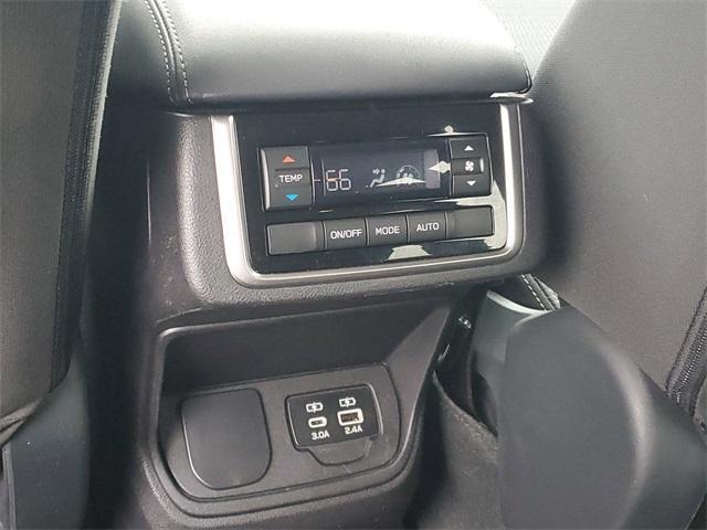 Photo of 2023 Autumn Green Metallic Subaru Ascent