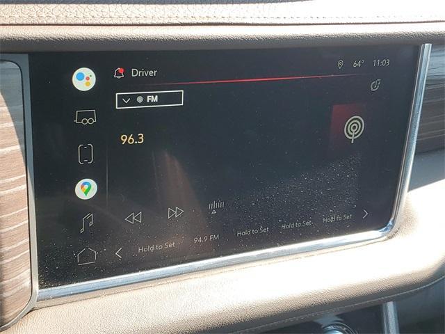 Photo of 2022 White Frost Tri-Coat GMC Yukon
