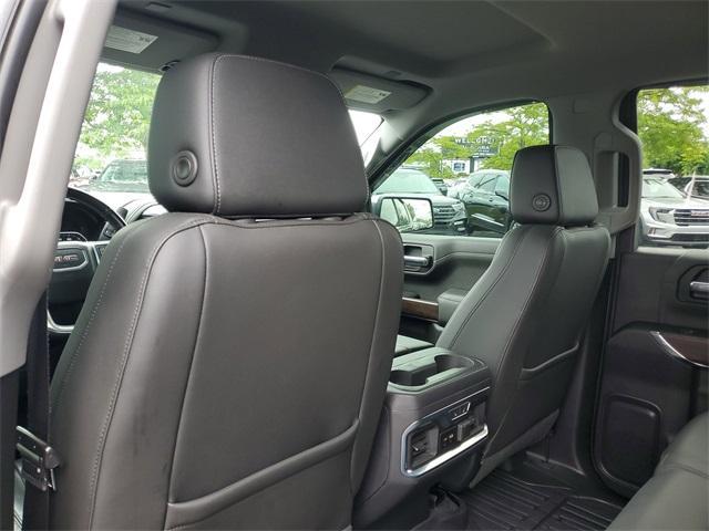 Photo of 2020 Onyx Black GMC Sierra 1500
