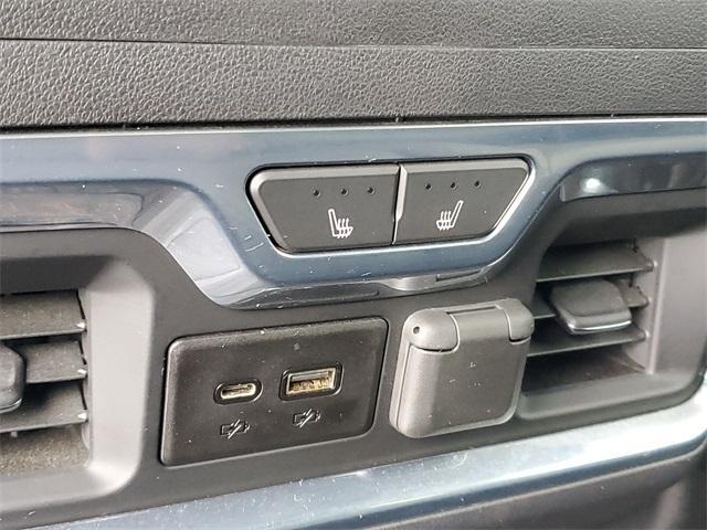 Photo of 2020 Onyx Black GMC Sierra 1500