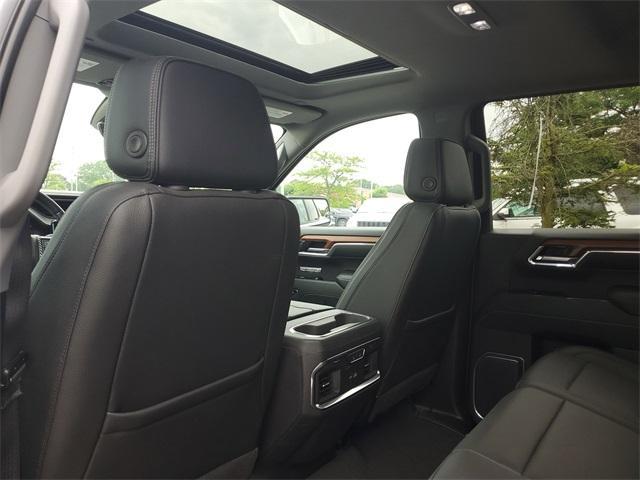 Photo of 2022 White Frost Tri-Coat GMC Sierra 1500