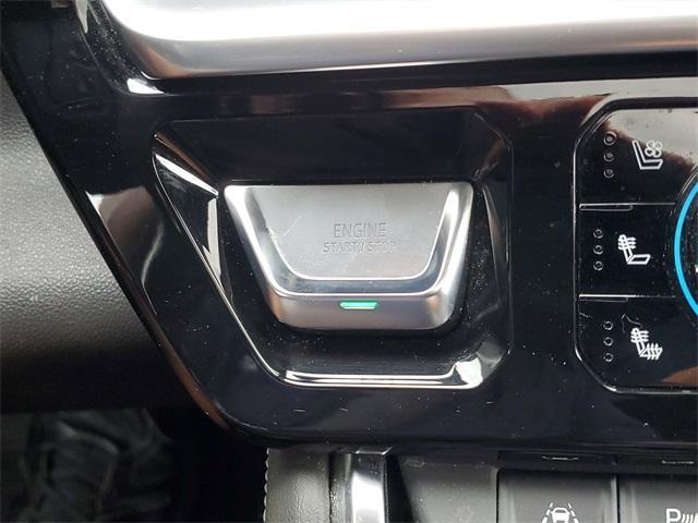 Photo of 2022 White Frost Tri-Coat GMC Sierra 1500