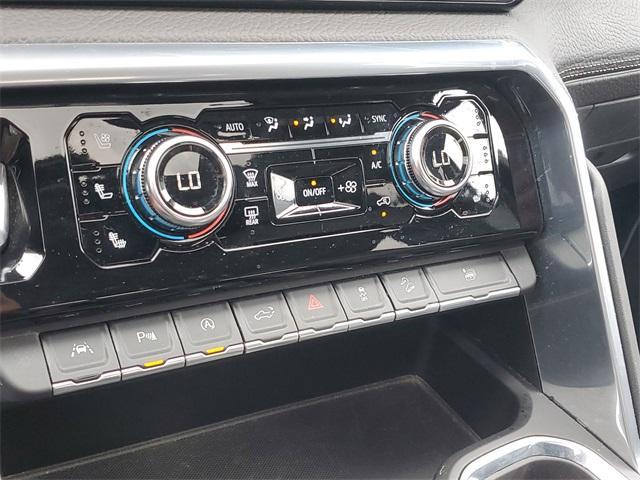 Photo of 2022 White Frost Tri-Coat GMC Sierra 1500