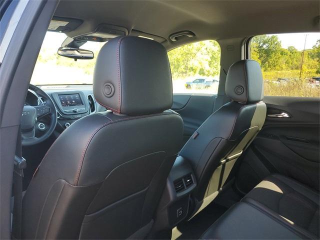 Photo of 2024 Mosaic Black Metallic Chevrolet Equinox