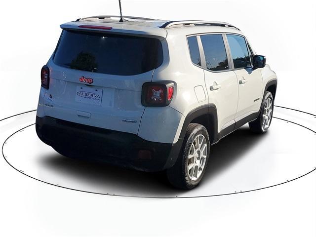Photo of 2022 Alpine White Clearcoat Jeep Renegade