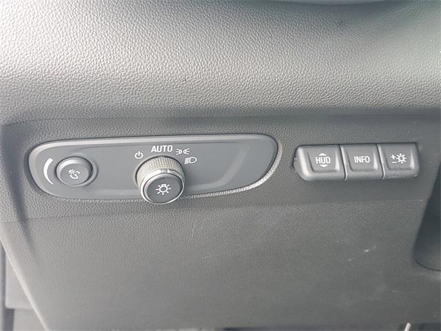 Photo of 2021 Summit White Buick Envision
