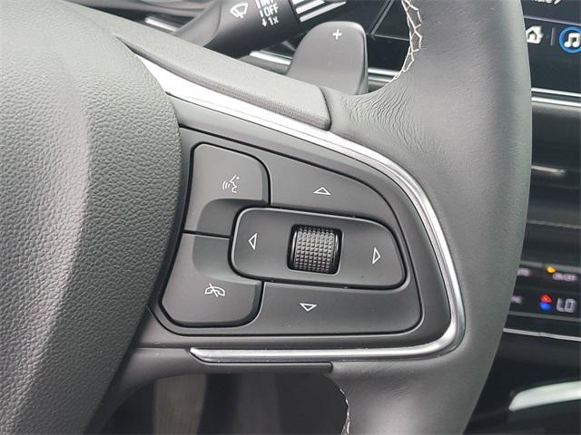 Photo of 2021 Summit White Buick Envision