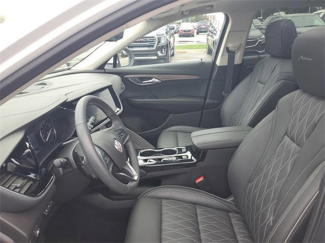Photo of 2021 Summit White Buick Envision