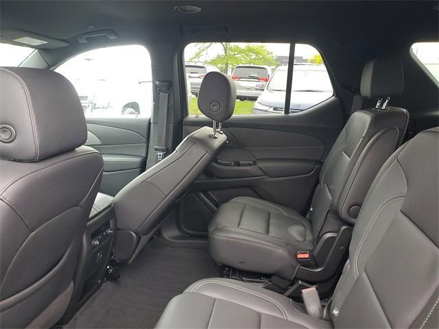 Photo of 2023 Northsky Blue Metallic Chevrolet Traverse
