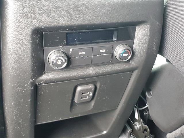 Photo of 2023 Northsky Blue Metallic Chevrolet Traverse