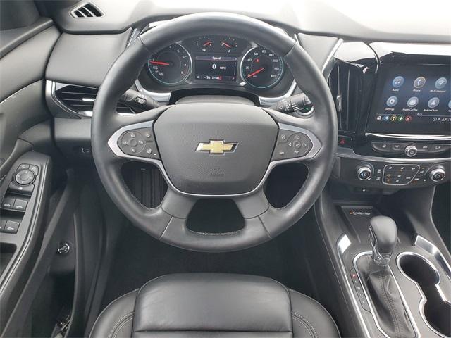 Photo of 2023 Northsky Blue Metallic Chevrolet Traverse
