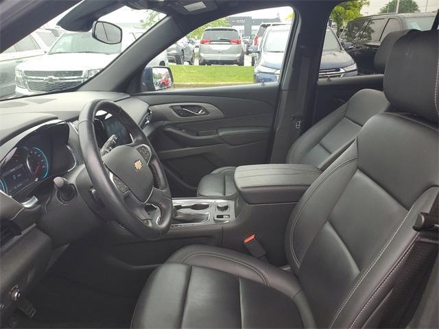 Photo of 2023 Northsky Blue Metallic Chevrolet Traverse