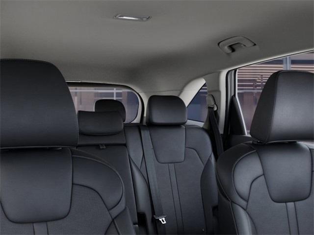 Photo of 2025 Glacial White Pearl Kia Sorento