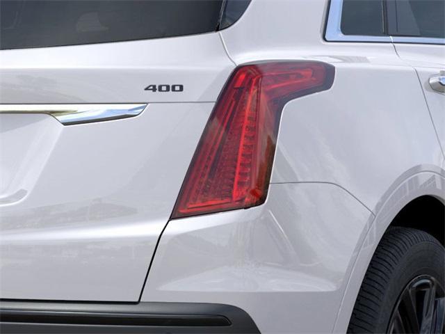 Photo of 2025 Crystal White Tri-Coat Cadillac XT5