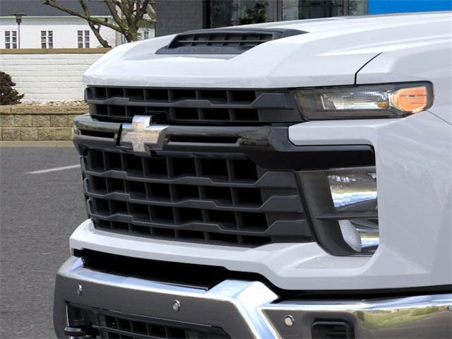 Photo of 2025 Summit White Chevrolet Silverado 2500