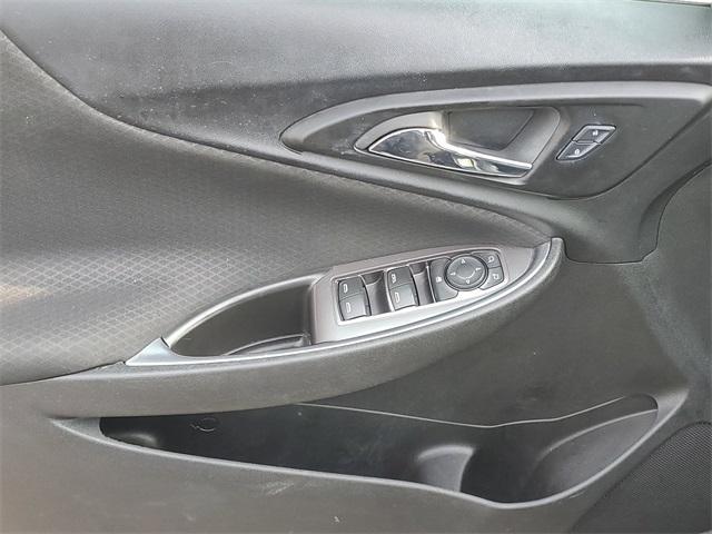 Photo of 2017 Nightfall Gray Metallic Chevrolet Malibu