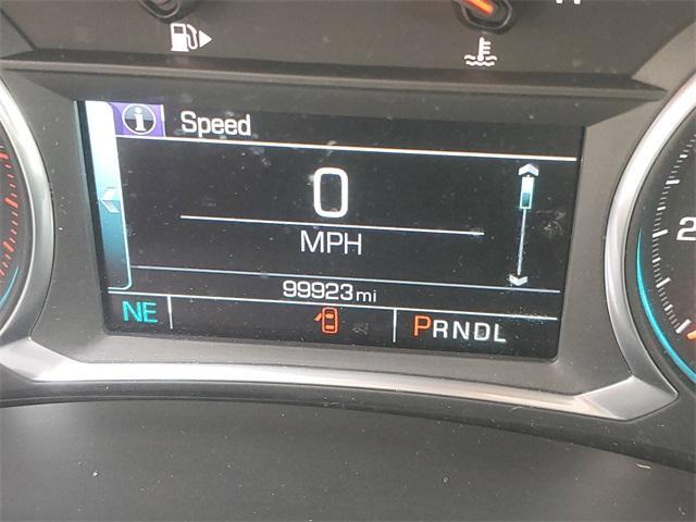 Photo of 2017 Nightfall Gray Metallic Chevrolet Malibu
