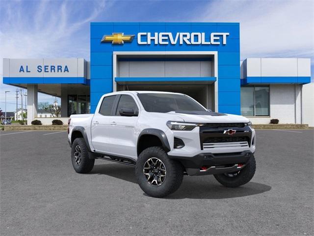 Photo of 2025 Summit White Chevrolet Colorado