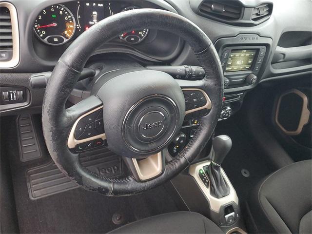 Photo of 2017 Omaha Orange Jeep Renegade