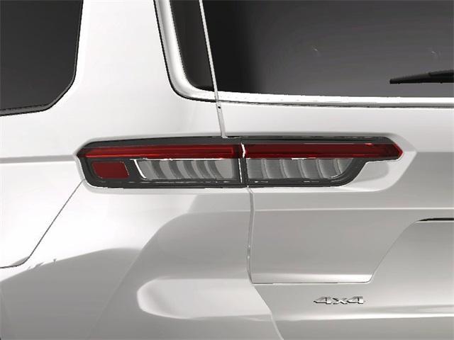 Photo of 2025 Bright White Clearcoat Jeep Grand Cherokee L