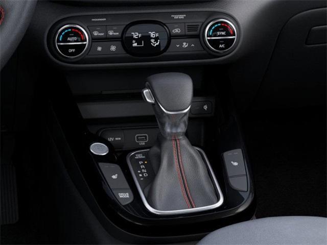 Photo of 2025 Snow White Pearl Kia Soul
