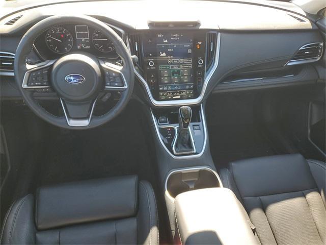 Photo of 2023 Ice Silver Metallic Subaru Outback