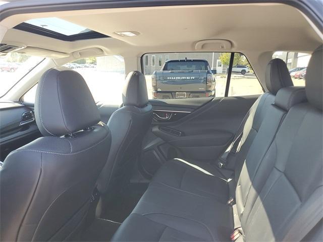 Photo of 2023 Ice Silver Metallic Subaru Outback