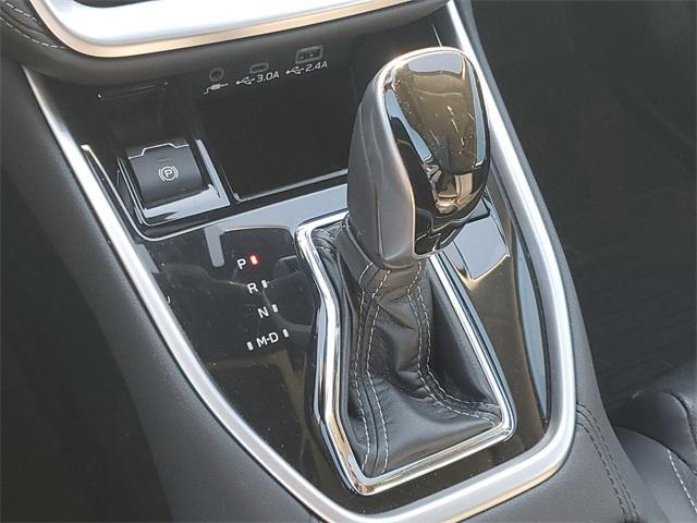 Photo of 2023 Ice Silver Metallic Subaru Outback
