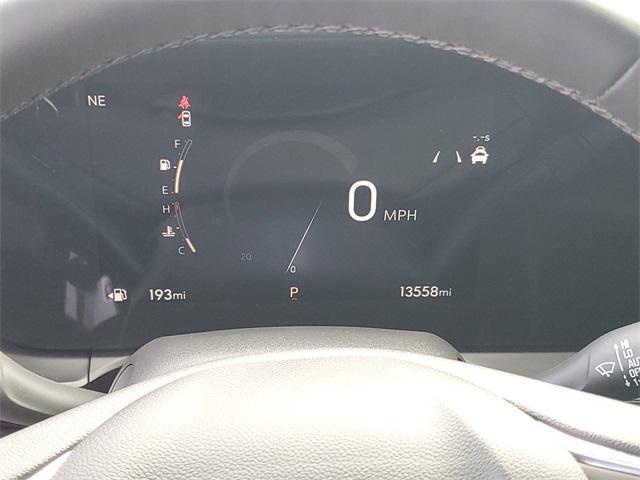 Photo of 2024 Summit White Buick Envista