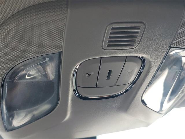 Photo of 2022 Granite Crystal Clearcoat Metallic Jeep Compass